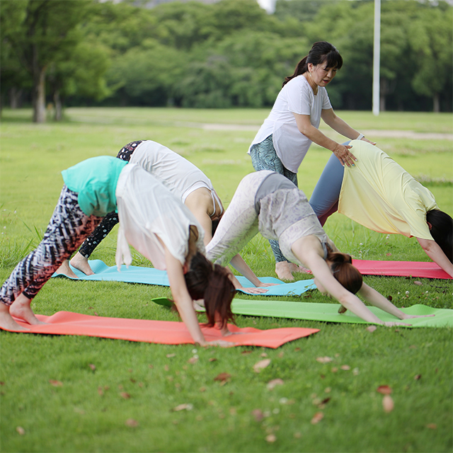 出張ヨガ